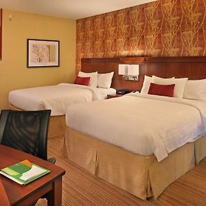 Queen Room Two Queen Beds
